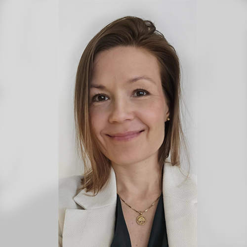 Anna JF 500X500 300Dpi