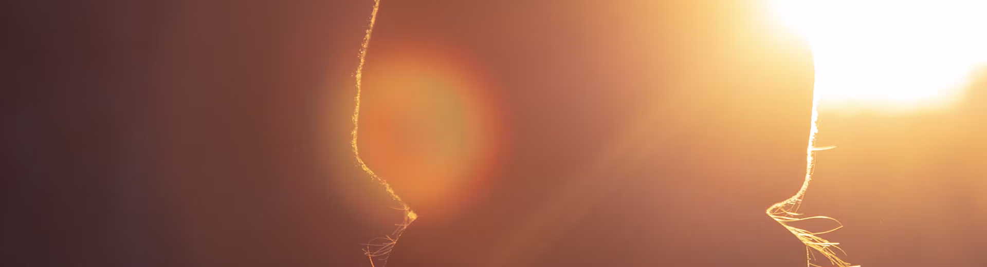 Velkaantuminen voi olla kuormittavaa. Me olemme täällä tukenasi.