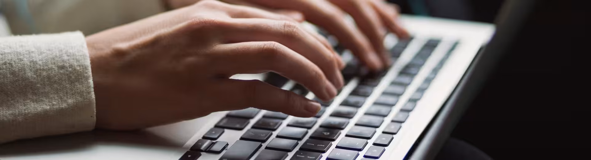 Yrityksen luottoluokitusraportti: Pikaluottosuositus Plus