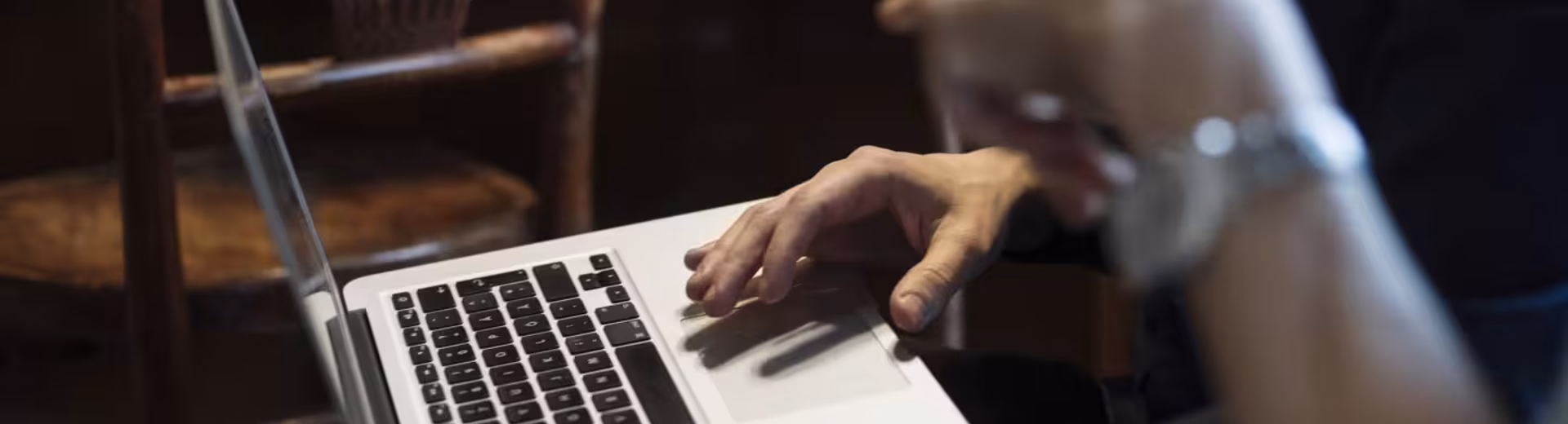 Tarjoamme yrityksellesi sujuvaa laskutusta ja maksamista