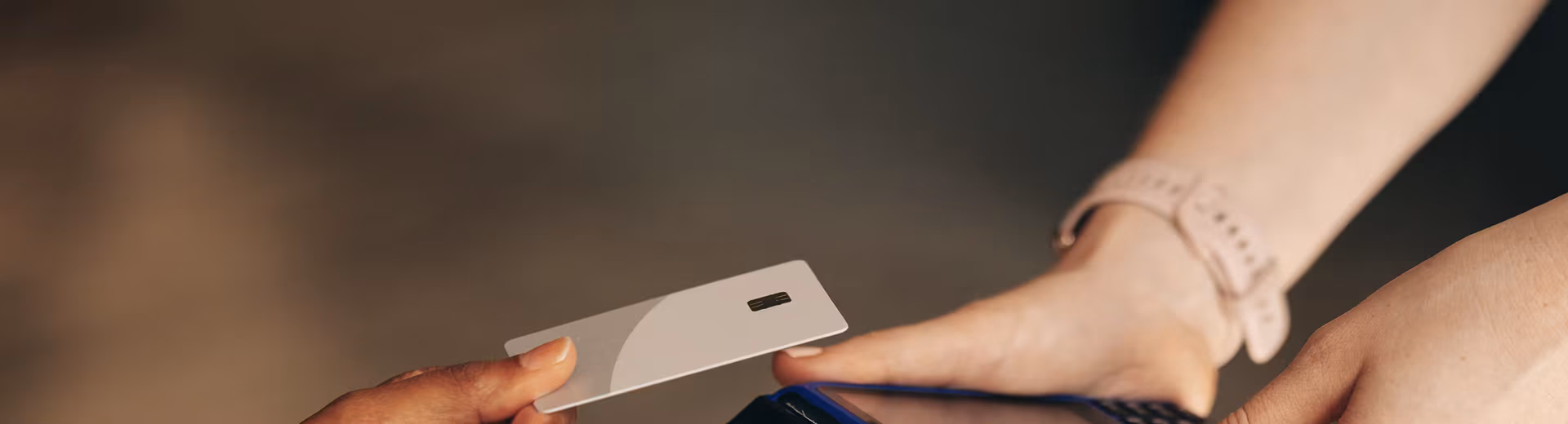 Lue lisää luottokorteista ja lainoista 